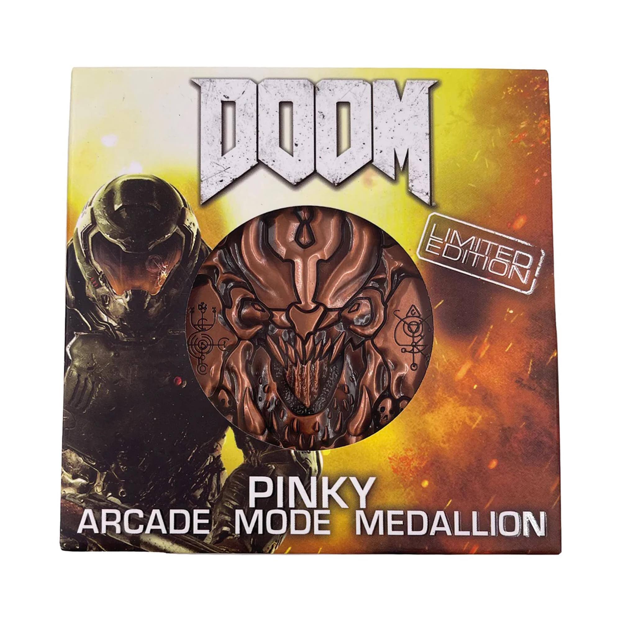 DOOM LIMITED EDITION  
PINKY  
ARCADE MODE MEDALLION