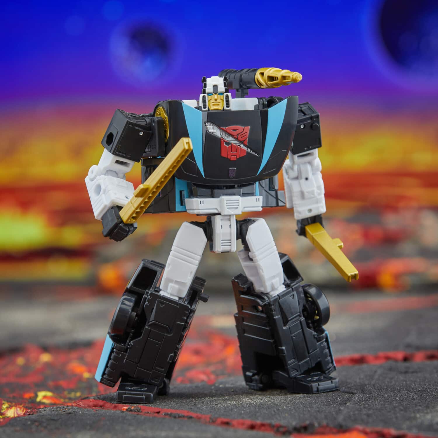 Hasbro Collectibles Transformers Legacy Deluxe Class Armada