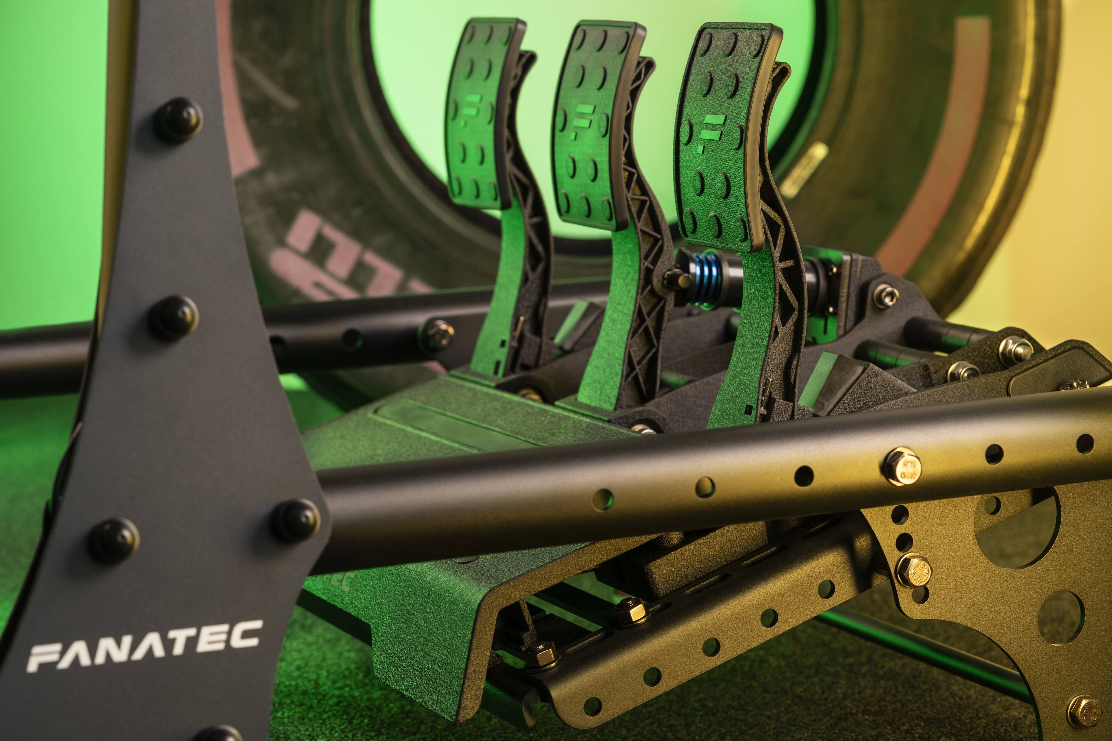 Angle. Fanatec - CSL Elite Sim Racing Pedals V2 – Load Cell Brake (90kg) – PC (PS5, PS4 & Xbox via Wheel Base).