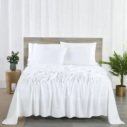 Front. Bibb Home - Bibb Home 2000 Count 6-Piece Bamboo Sheet Set with Snug Grip - White.