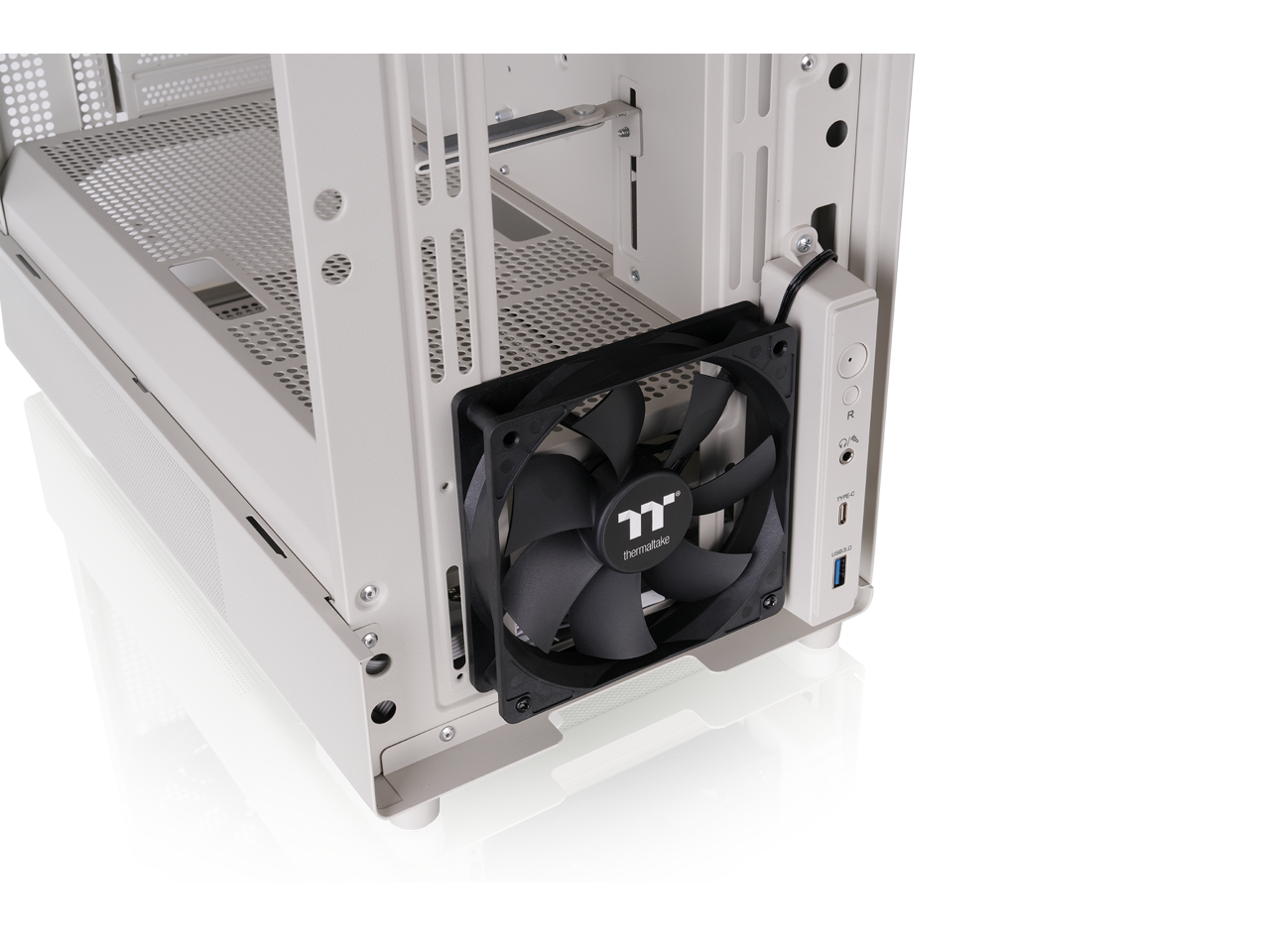 Alt View 9. Thermaltake - Thermaltake Retro 260 Micro Chassis - Black.
