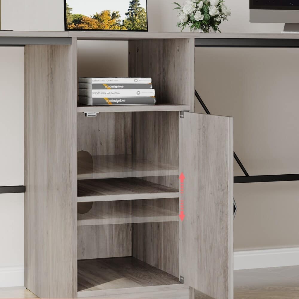 The text on the image reads "designlove".