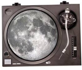 PopMarket - 3D Moon - Graphic Turntable Slip Mat - VINYL ACCESSORIES - Multicolor