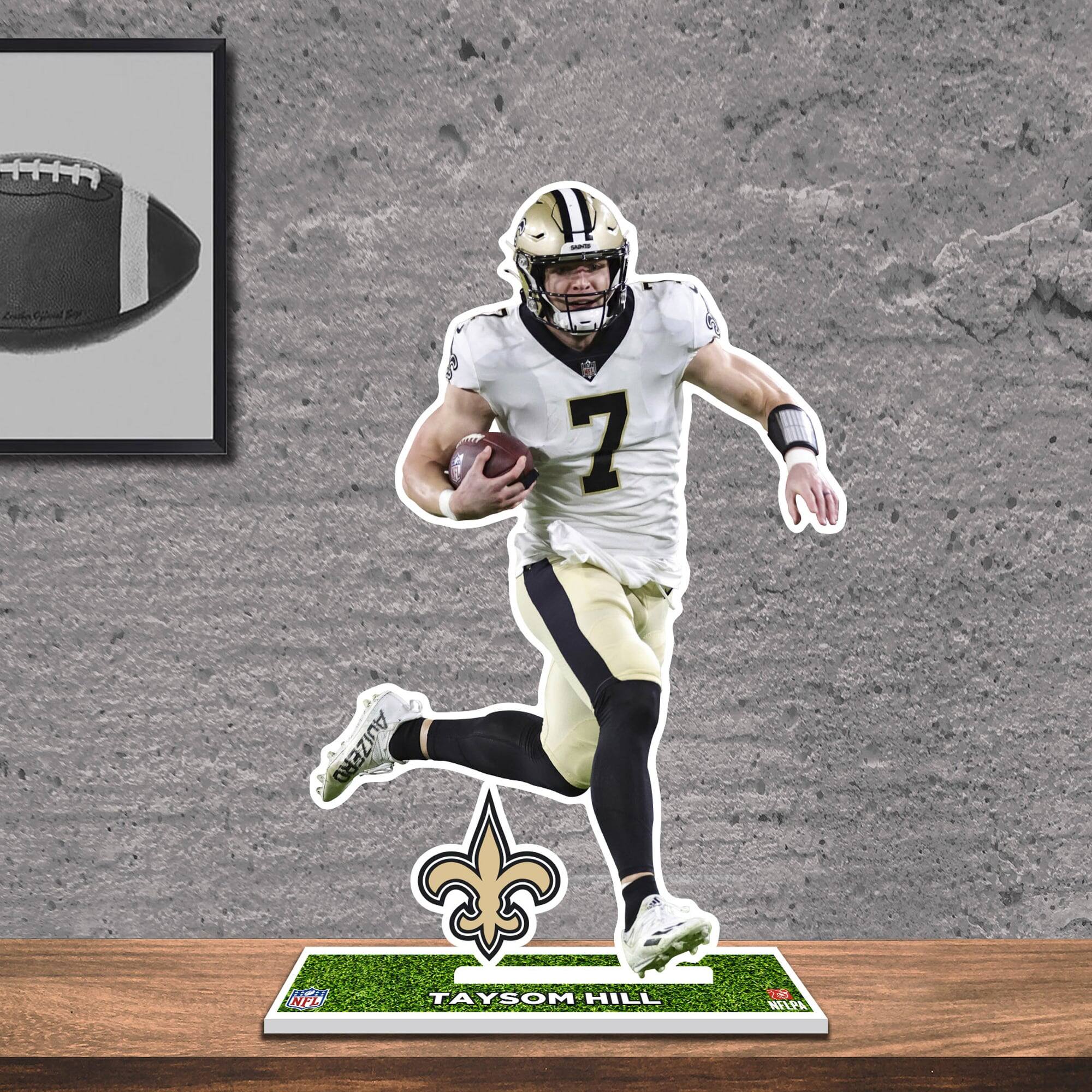 C 7 AUIZERD E NFL! TAYSOM HILL 7 NILPA

TAYSOM HILL