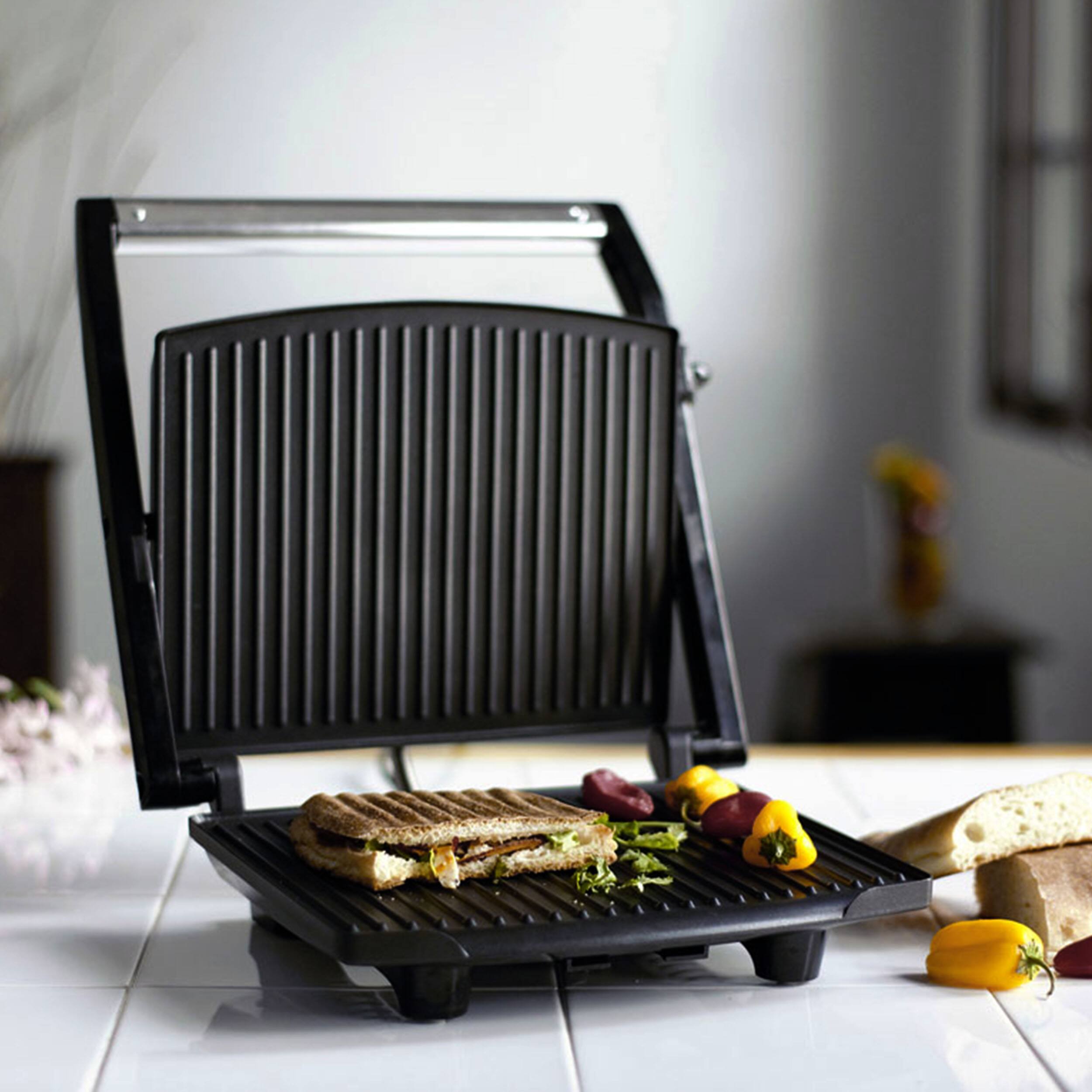 Alt View 2. Brentwood - Brentwood Select TS-651 Compact Non-Stick Panini Press & Sandwich Maker, Stainless Steel - Silver.