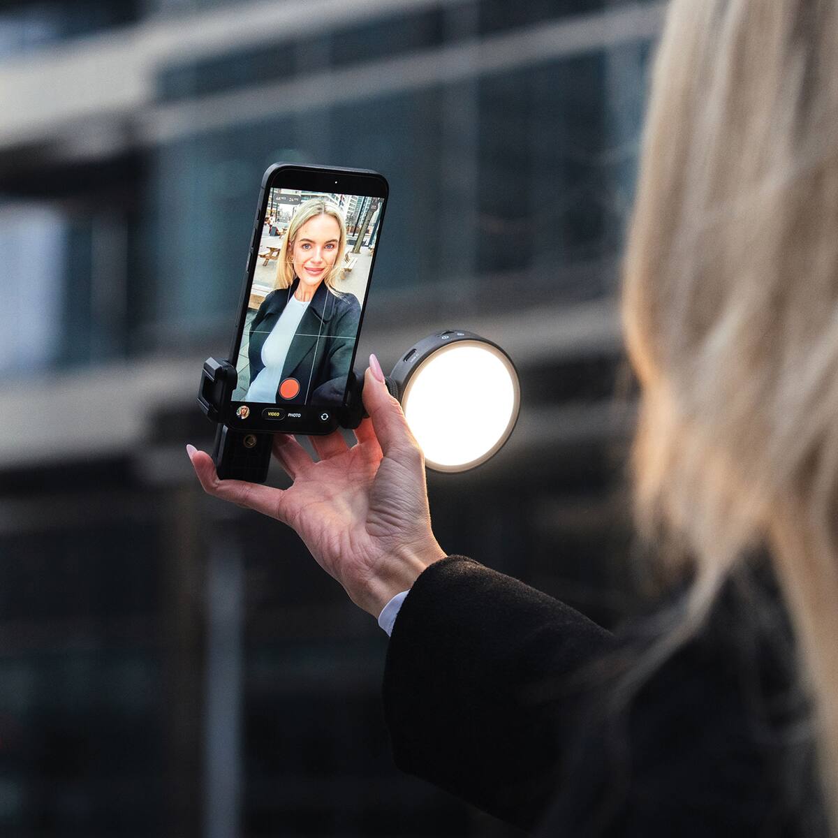 Alt View 5. Lume Cube - Lume Cube All-in-One Creator Essentials Kit for Phone.