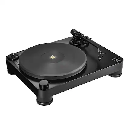 Front. Audio-Technica - Audio-Technica AT-LP7X Manual Belt Drive Turntable with AT-VM95E MM Cartridge - Black.