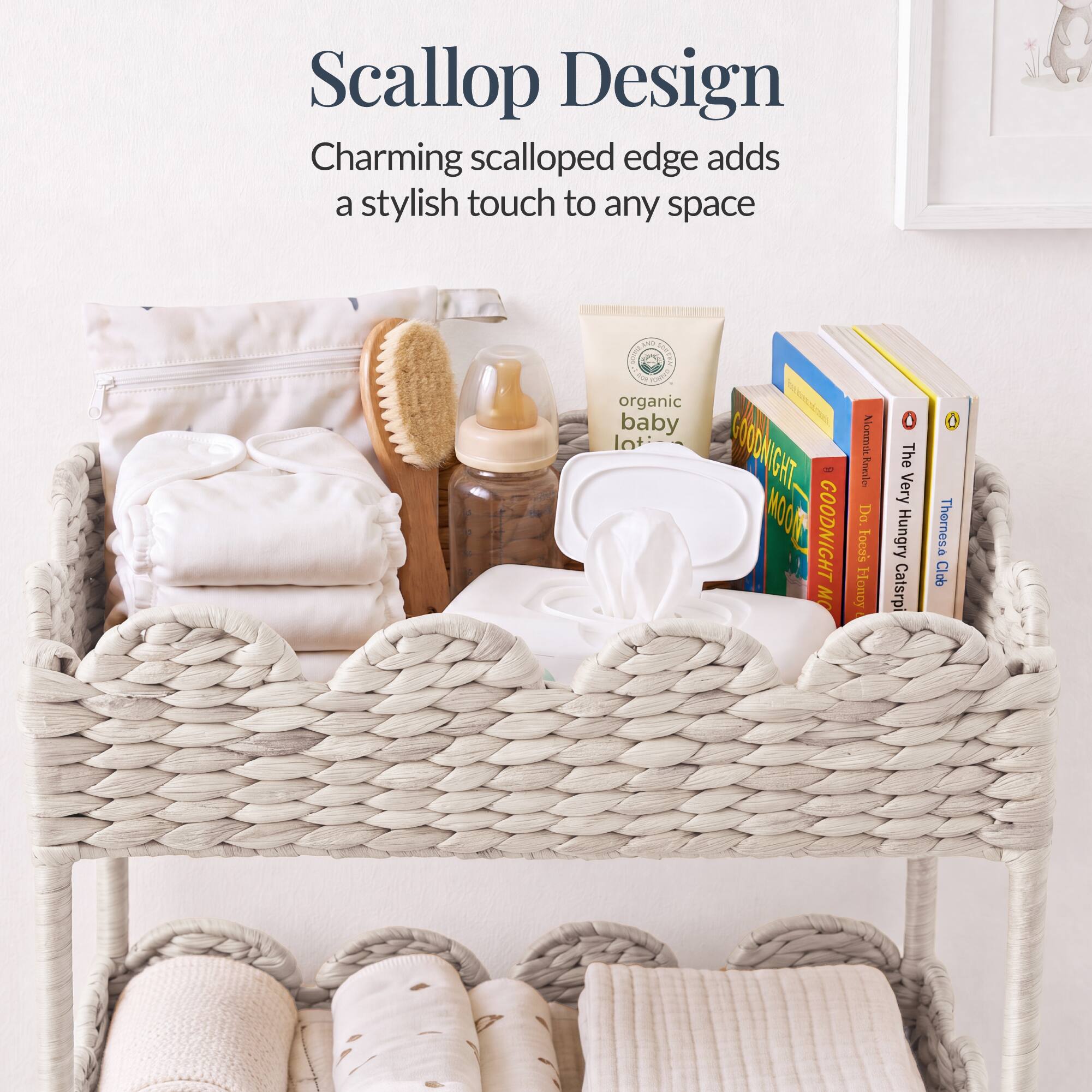 Scallop Design  
Charming scalloped edge adds a stylish touch to any space  

- organic baby lot  
- GOODNIGHT MOON  
- The Very Hungry Caterpillar  
- The Very Hungry Caterpillar Club