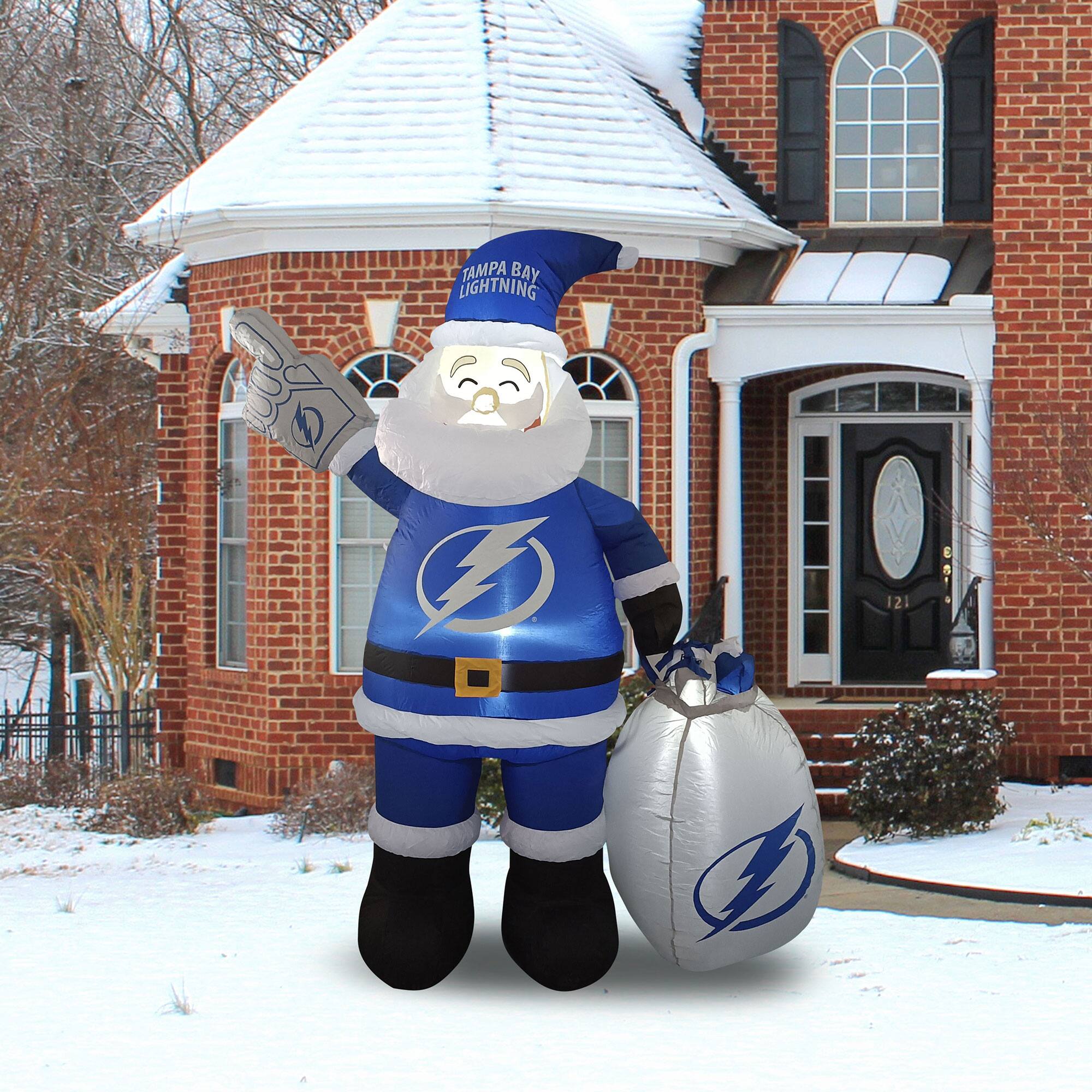 Tampa Bay Lightning  
121