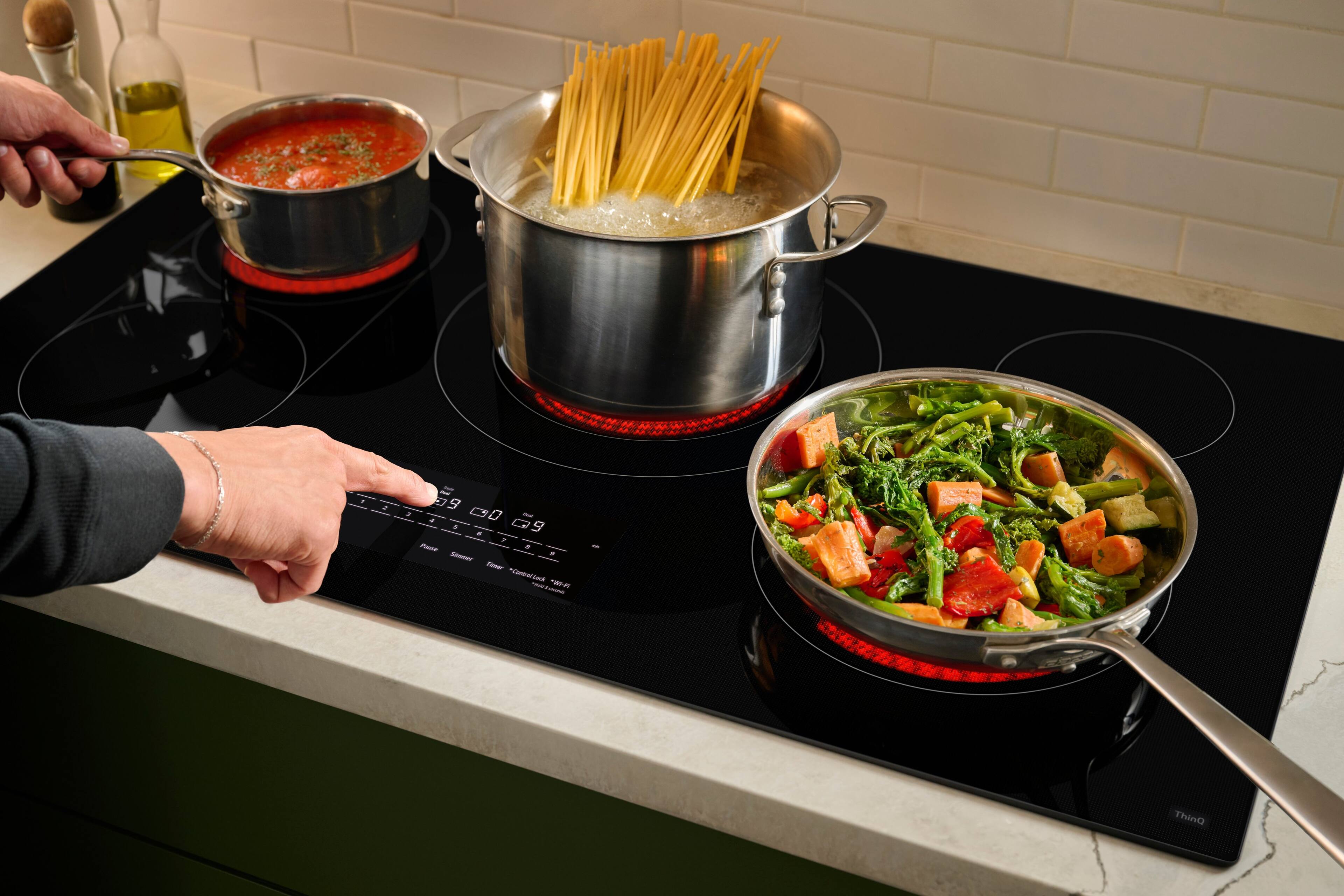 F a - - 3 9 a D0 C 0 - . C . . 9 P - . - . - nwmron uE -  -- - Thin0