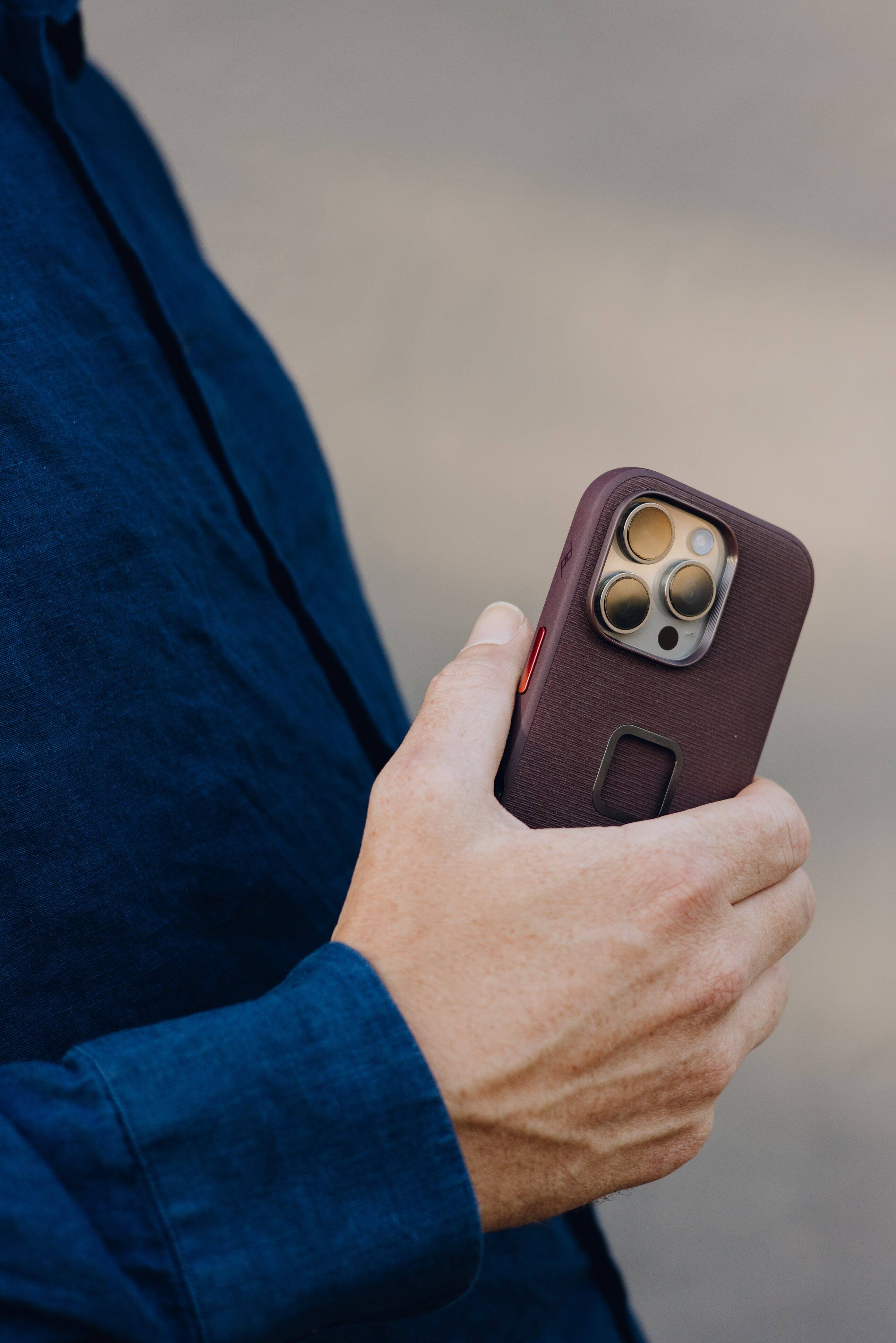 Alt View 2. Peak Design - Everyday Fabric Case for iPhone 16 Pro Max - Eclipse.