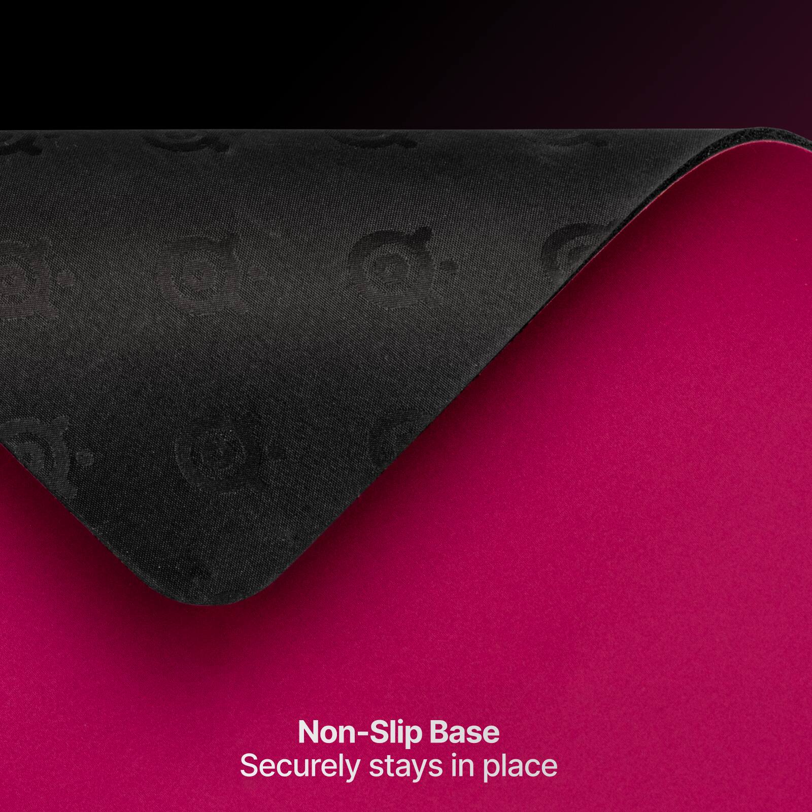 Non-Slip Base  
Securely stays in place