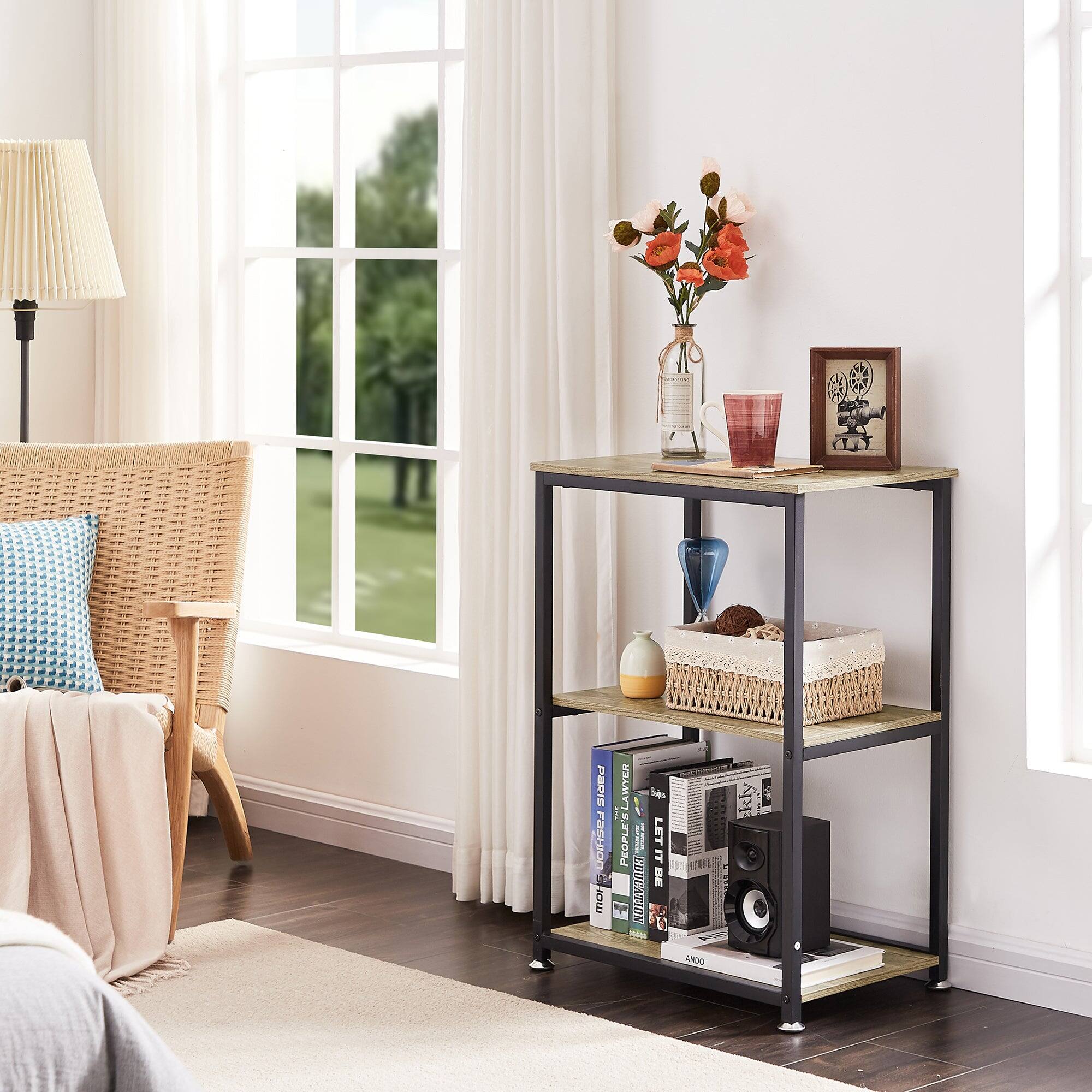 PARIS LAWYER  
1 a !  
PACHION PEOPLE'S  
LET IT BE  
DE CF H UAN  
E MNDO kly