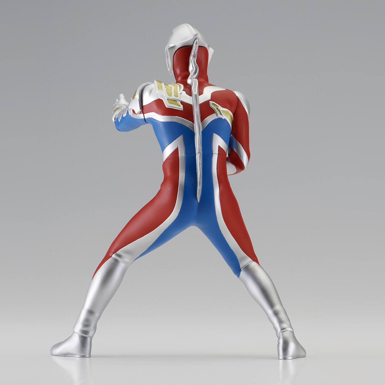 Alt View 2. PopMarket - BanPresto - Ultraman Decker - Hero's Brave Statue Figure - Ultraman Decker Flash Type Version A - COLLECTIBLES - Multicolor.