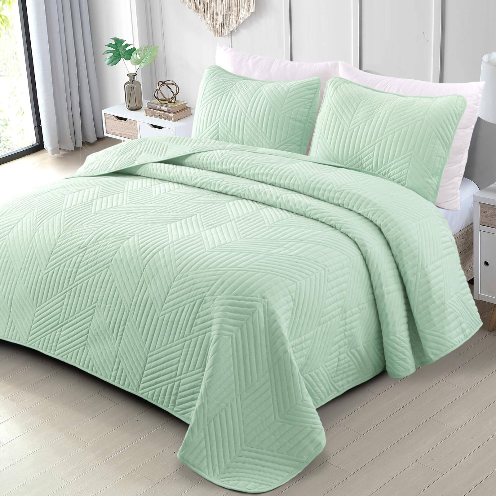 Mint Green Cal King (112''X104'')