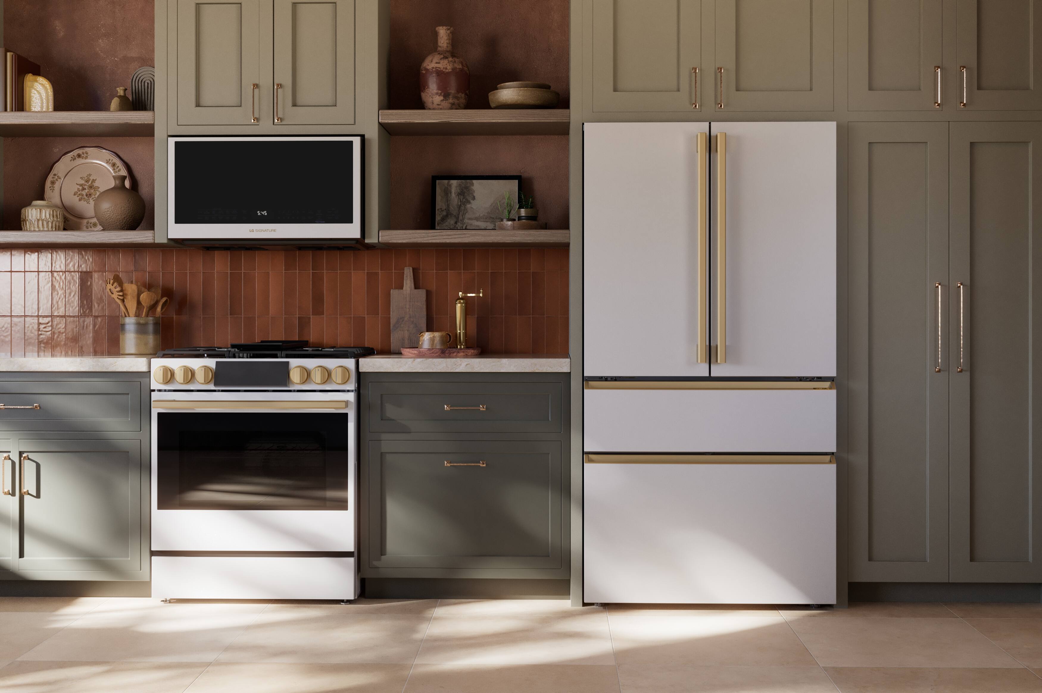 Alt View 28. LG - SIGNATURE 30-in Wide 6.3 Cu. Ft. Slide-In Gas True Convection Smart Range with EasyClean and 6.8-in Color LCD Screen - Essence White.