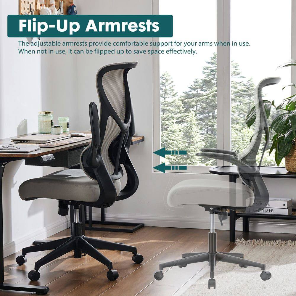 Flip-Up Armrests

The adjustable armrests provide comfortable support for your arms when in use. When not in use, it can be flipped up to save space effectively.