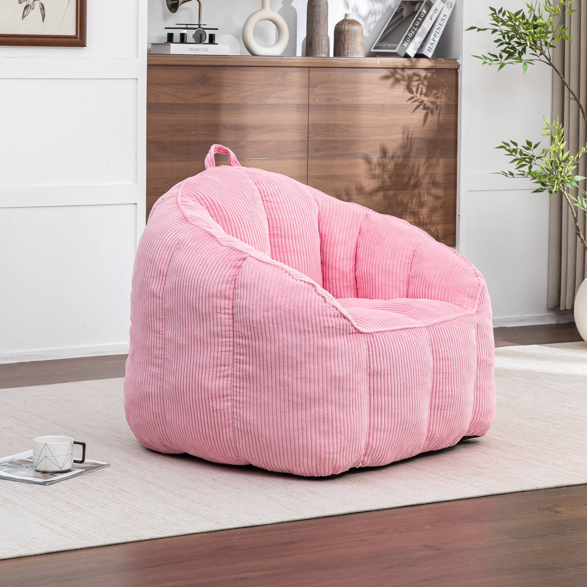 LCT 4 e Annut  
MODELMAGZ 5 HAPPINESS