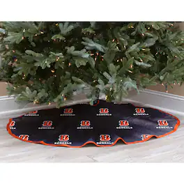 Pegasus - Cincinnati Bengals Micro Plush Christmas Tree Skirt - Black