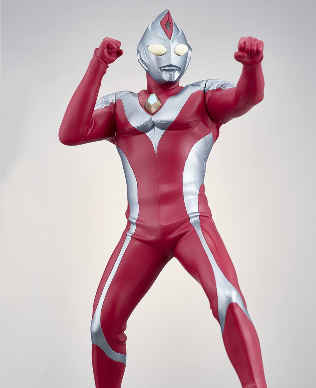 Alt View 2. PopMarket - BanPresto - Ultraman Dyna - Hero's Brave Statue Figure - Ultraman Dyna - Akai Daichi No Chikar - COLLECTIBLES - Multicolor.