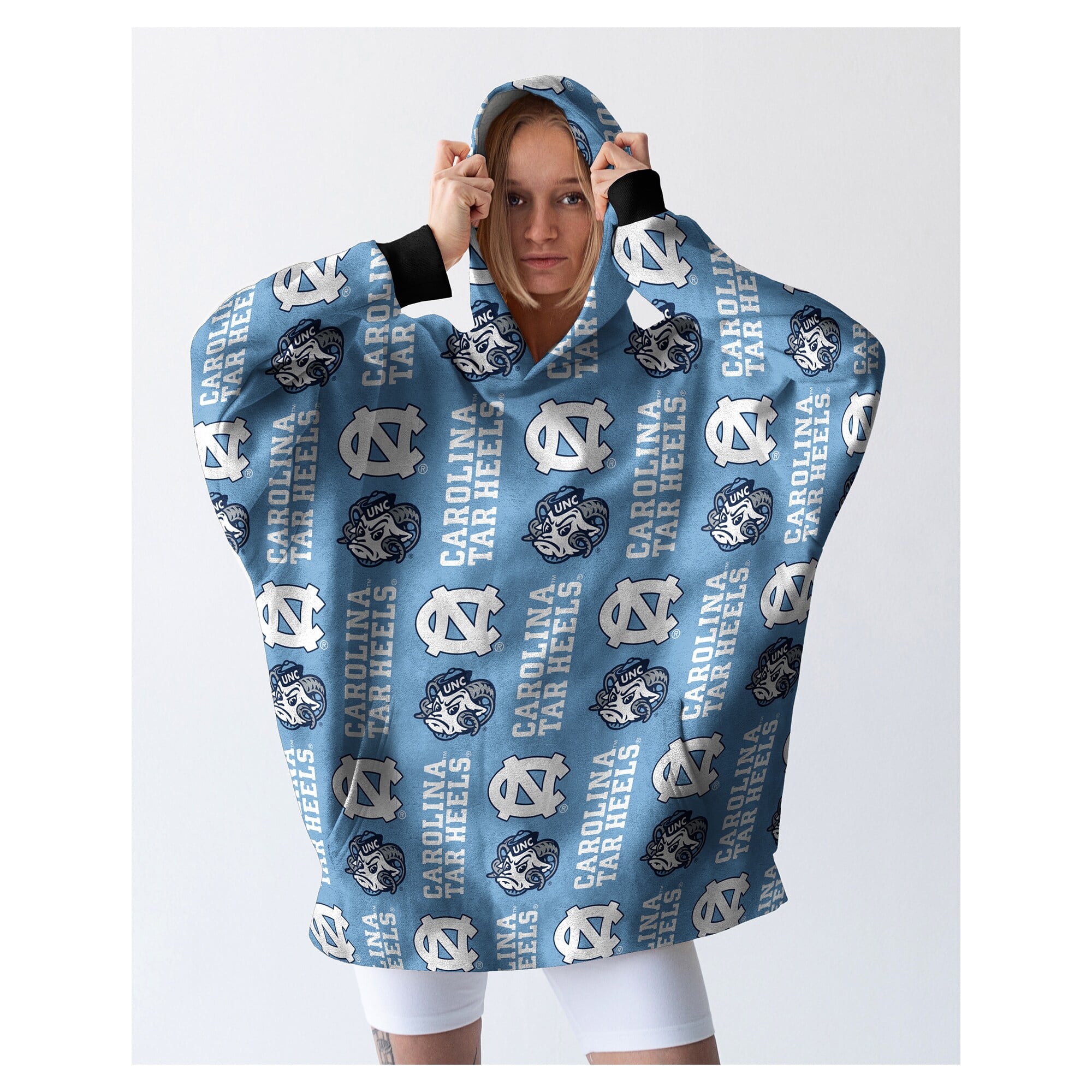 Pegasus - North Carolina Tar Heels Homefield Repeat Logo Wearable Hooded Blanket - Multicolor