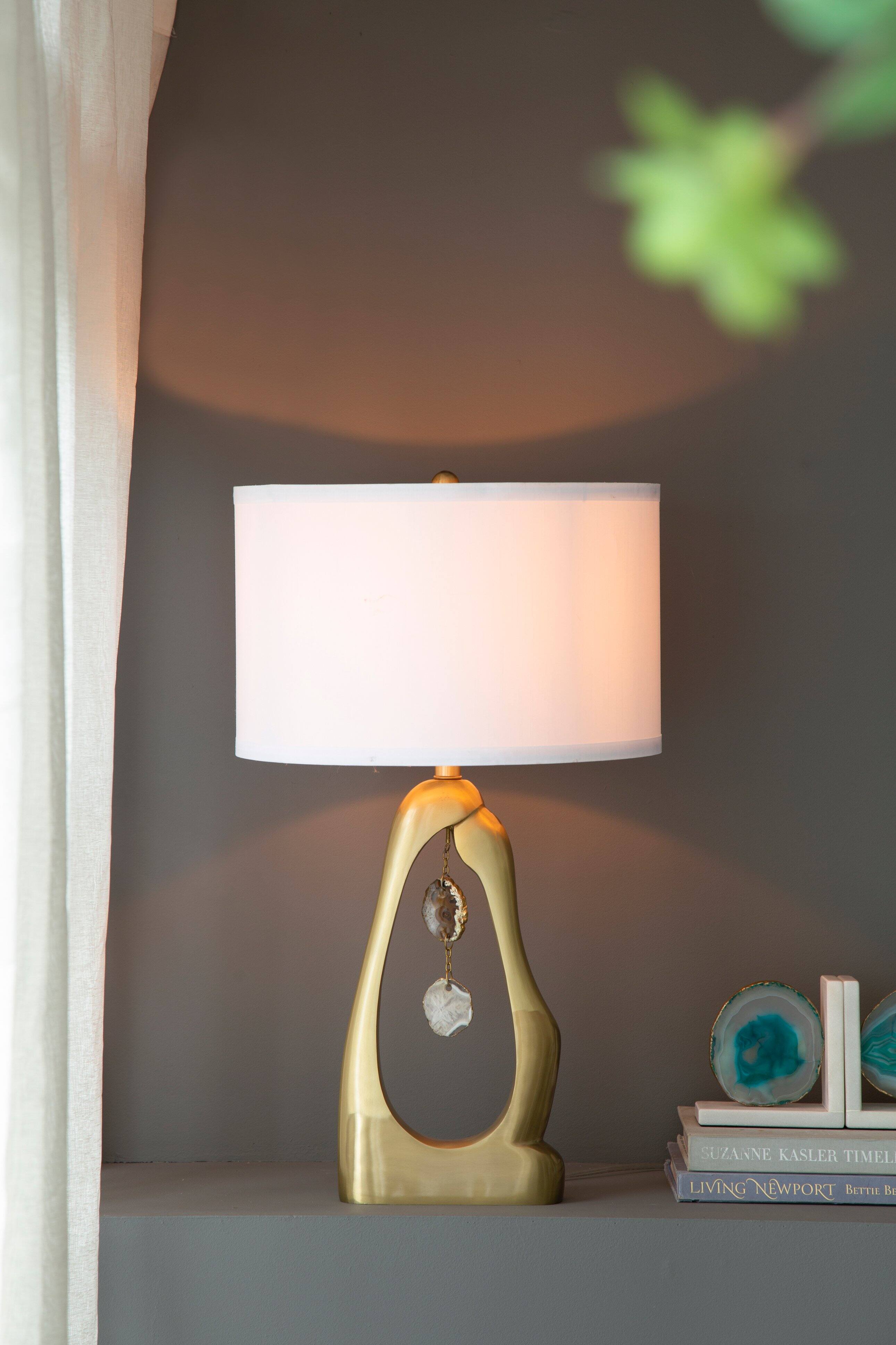 SUZANNE KASLER  
TIMEL  
LIVING NEWPORT  
Bettie Be