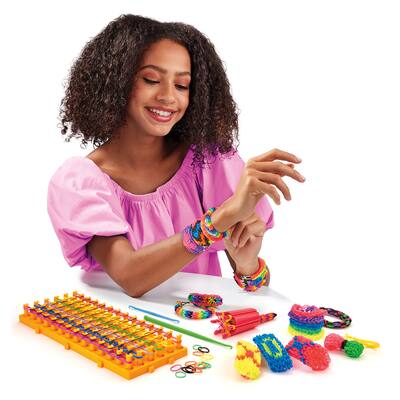 Cra Z Art DIY Bracelet Loom Kit 2200 Latex Free Color Bands