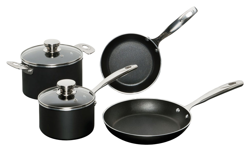 The Ballarini Carbon Steel Skillet Is on Sale at