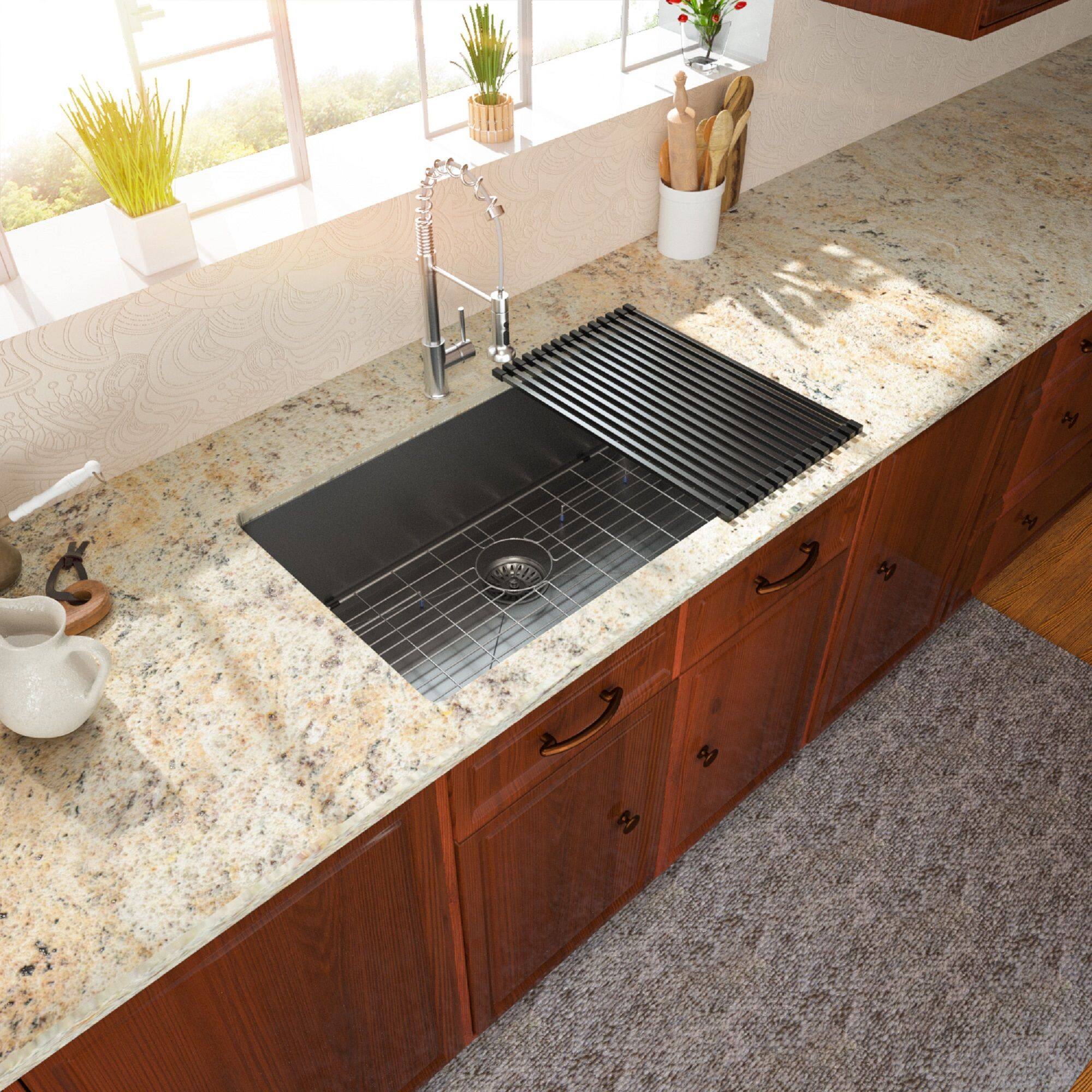 Left. Lordear - 33" x 19" x 10" Undermount Gunmetal Black Kitchen Sink Single Bowl 16 Gauge Stainless Steel Sink - Gunmetal Black.