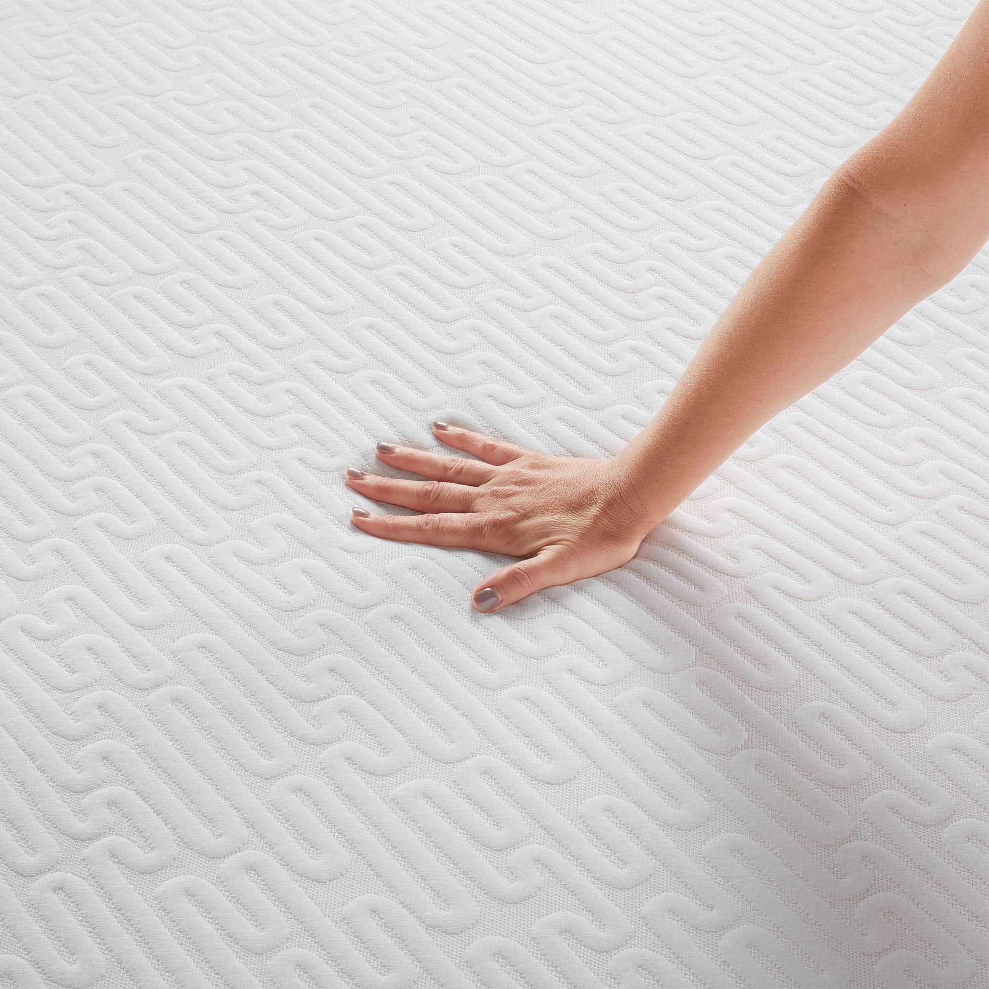 Alt View 11. Serta - Sheep Dreams 12" Medium Memory Foam Mattress -King - White.