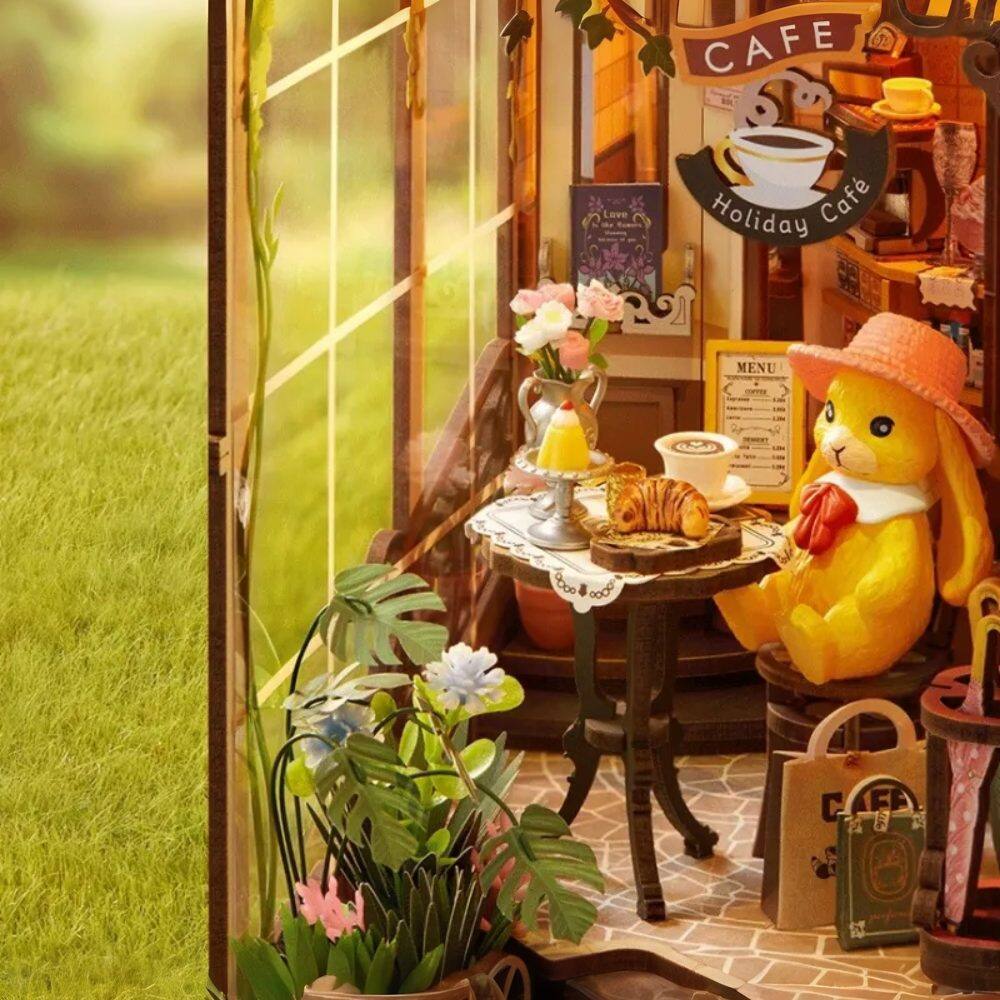 CAFE  
Love Holiday Cafe  
MENU