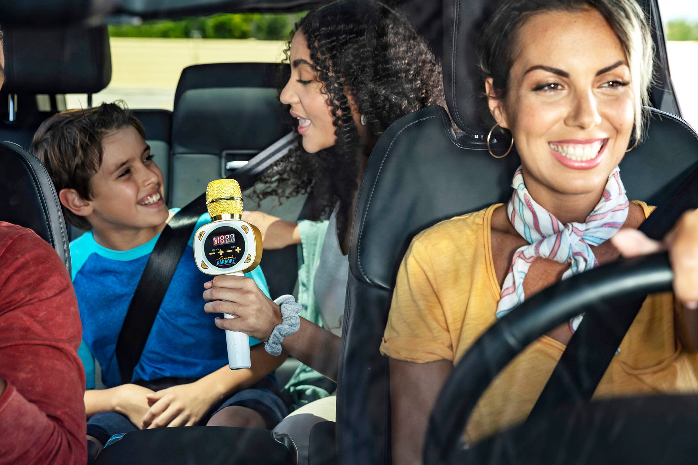 Alt View 13. Singing Machine - Carpool Karaoke Wireless Dynamic Microphone - Silver.