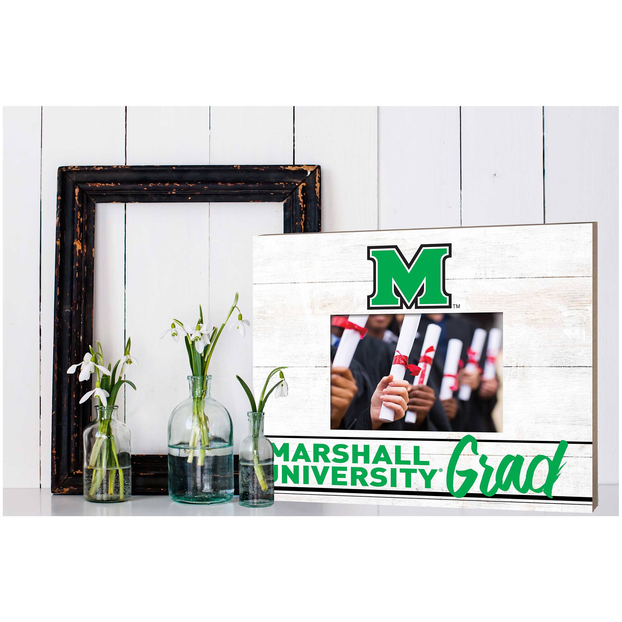 M TM MARSHALL UNIVERSITY Grad