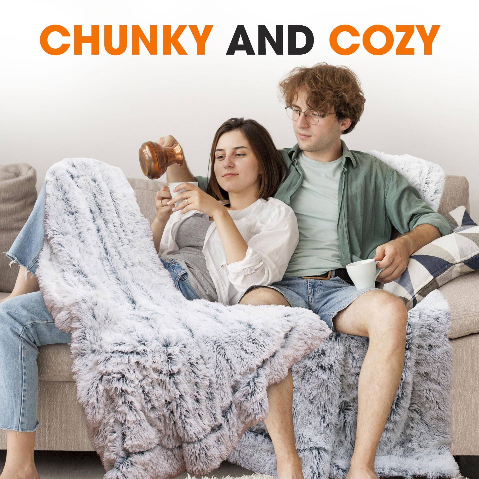 CHUNKY AND COZY
