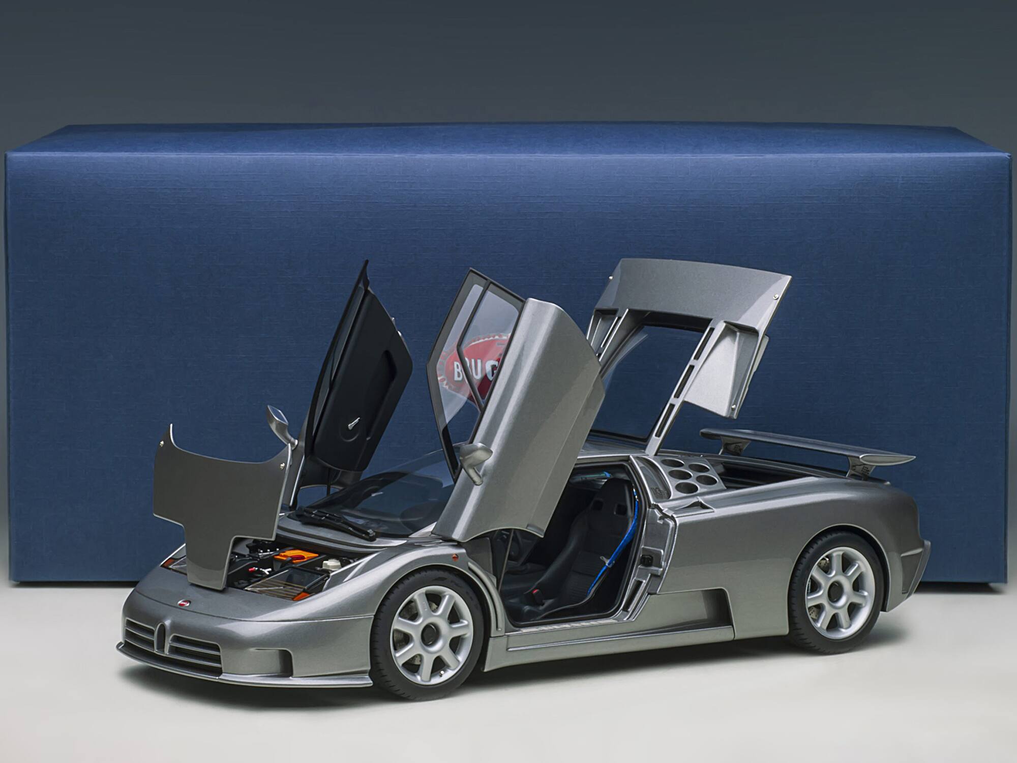 Alt View 5. Autoart - Bugatti EB110 SS Super Sport Grigio Metalizzatto Silver Metallic with Silver Wheels 1/18 Model Car by Autoart.