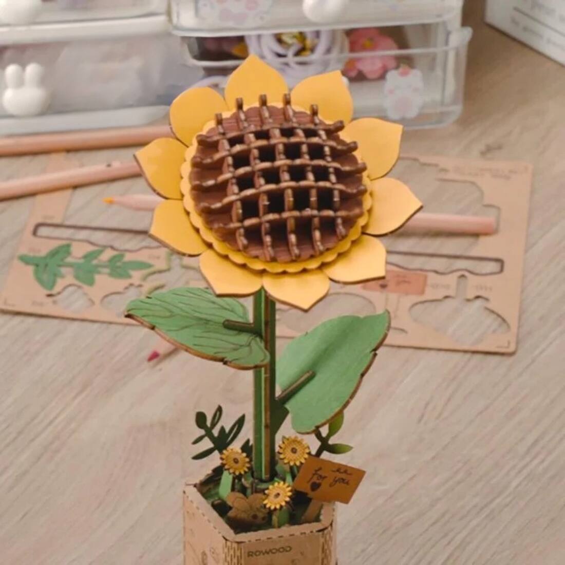 Alt View 1. 3D Puzzle - DIY 3D Wood Puzzle Sunflower 86pcs.