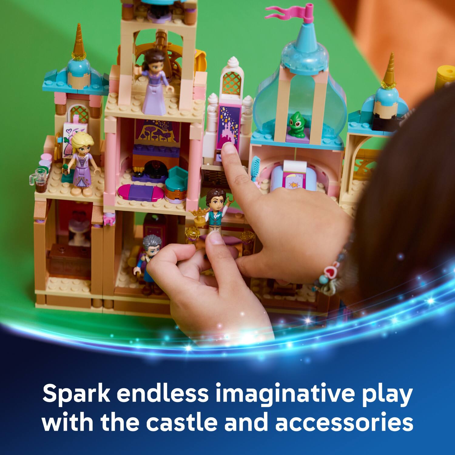 Spark endless imaginative play with the castle and accessories