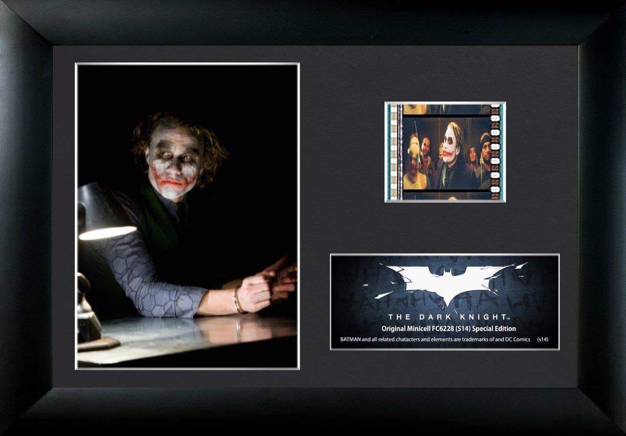Trend Setters - Batman: The Dark Knight (s14) Minicell FilmCells Framed Desktop Presentation USFC6228 - Multicolor