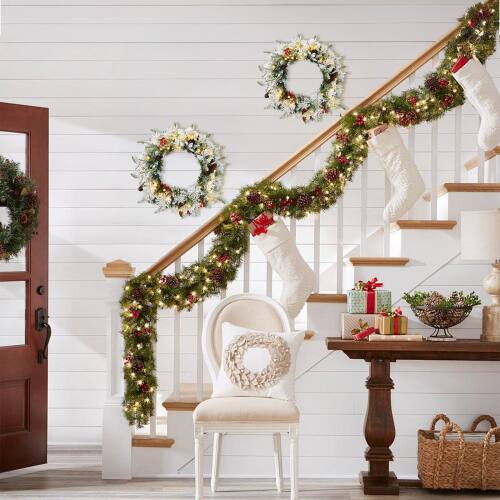 Alt View 7. Winado - 2 PCS 18in Pre-lit Snow Flocked Christmas Wreath with Lights for Holiday In/Outdoor Decoration - Snowy Green.