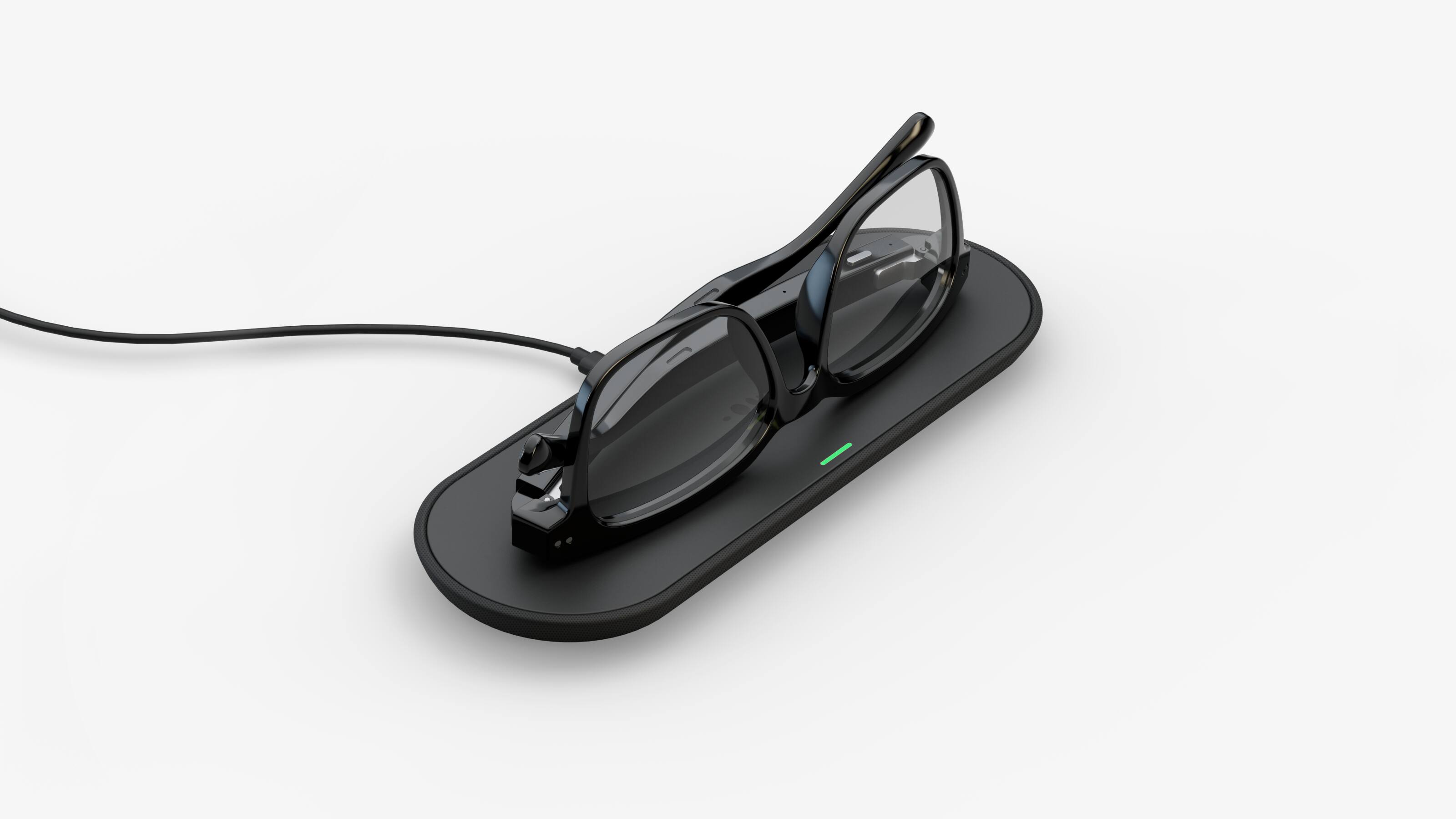 Alt View 2. Nuance - Panthos 48 Audio Glasses - Shiny Black - Transition Lens - SHINY BLACK.