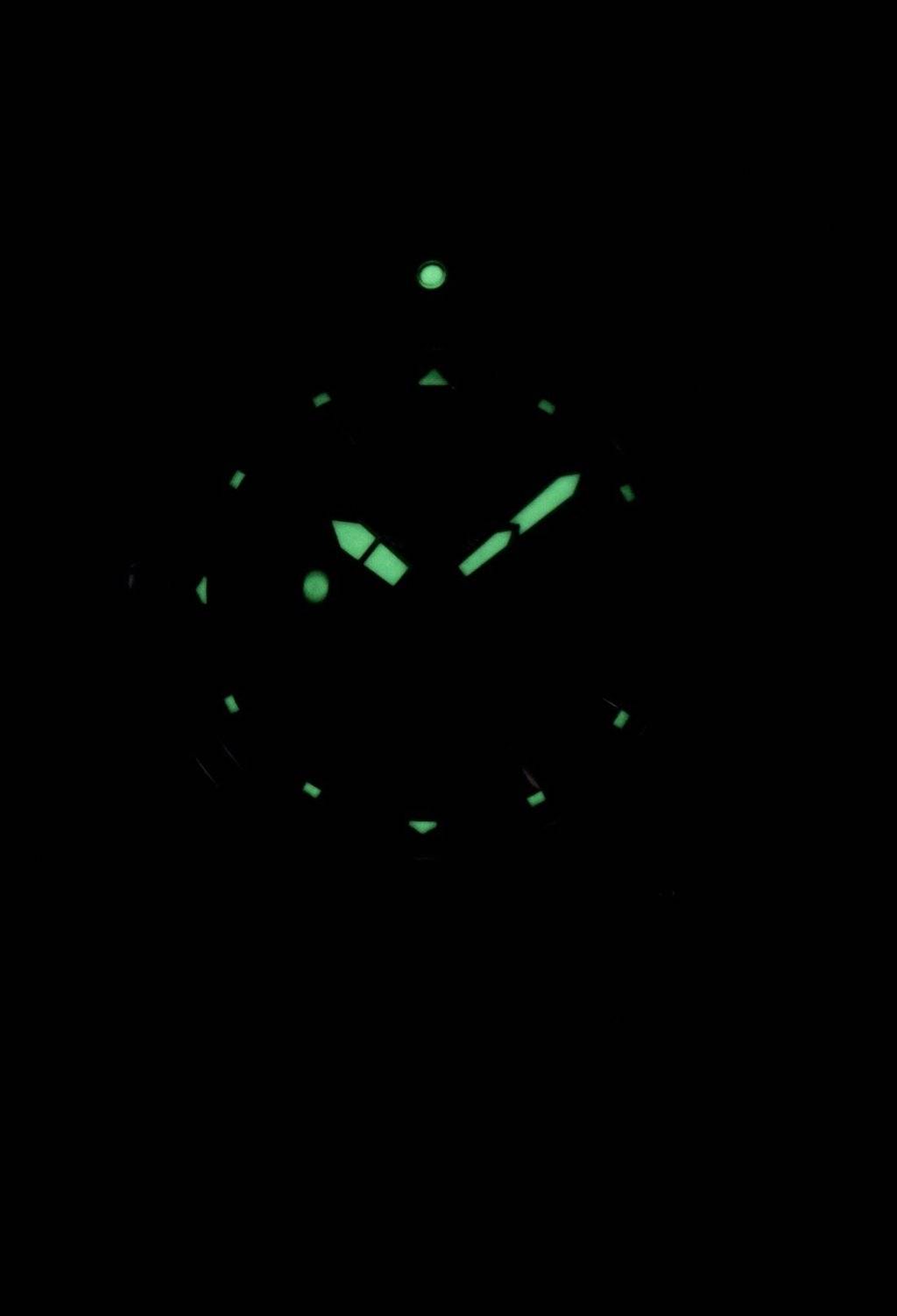 Angle. Seiko - Seiko 5 Sports Automatic SNZB23J1 Mens Watch 23 Jewels Japan Made Stainless Steel Black Dial Date/Day Display 100M - Grey/Black.