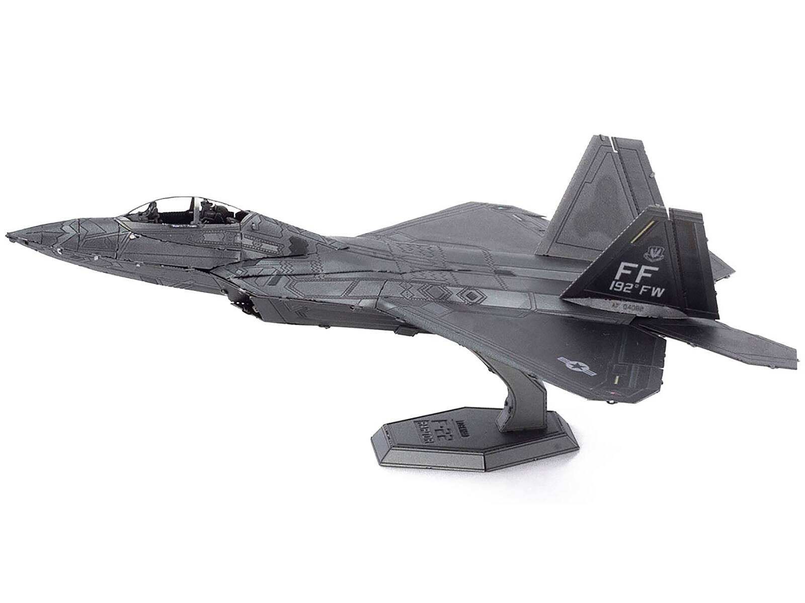 FF 192 FW  
A 04002  
F22