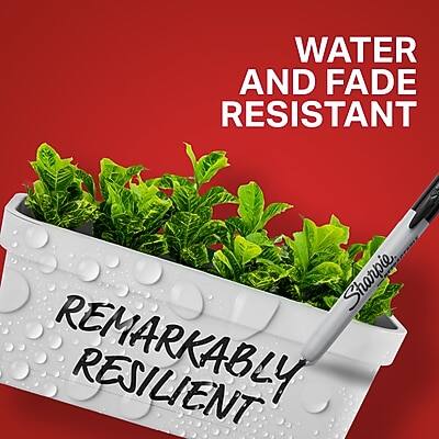 WATER AND FADE RESISTANT

REMARKABLY RESILIENT