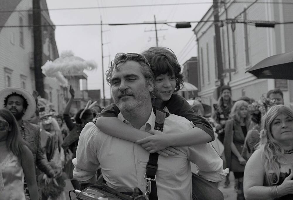 Alt View 1. C'mon C'mon   - DVD.