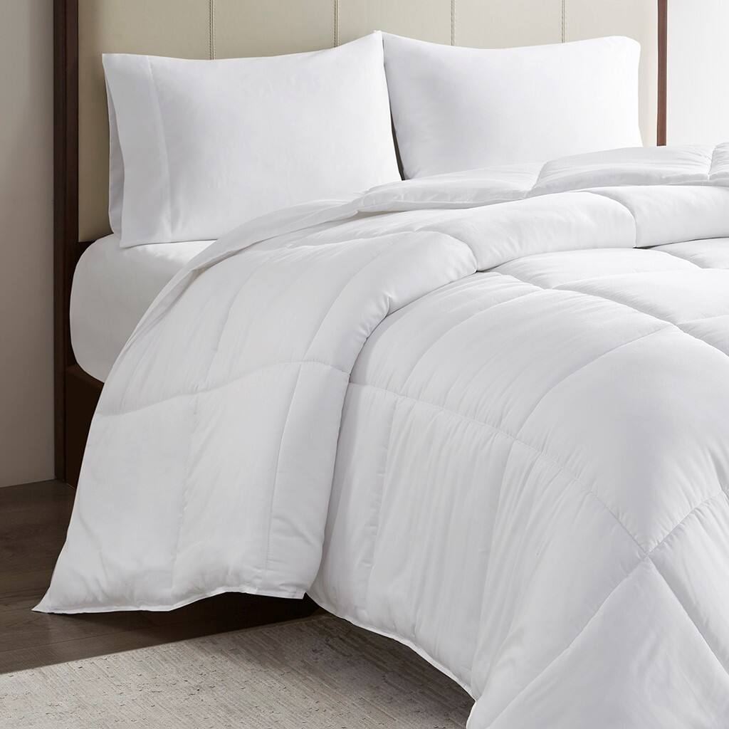 Alt View 1. Gracie Mills - Gracie Mills Monica 300 Thread Count Cotton Shell Luxury Down Alternative Comforter - White.