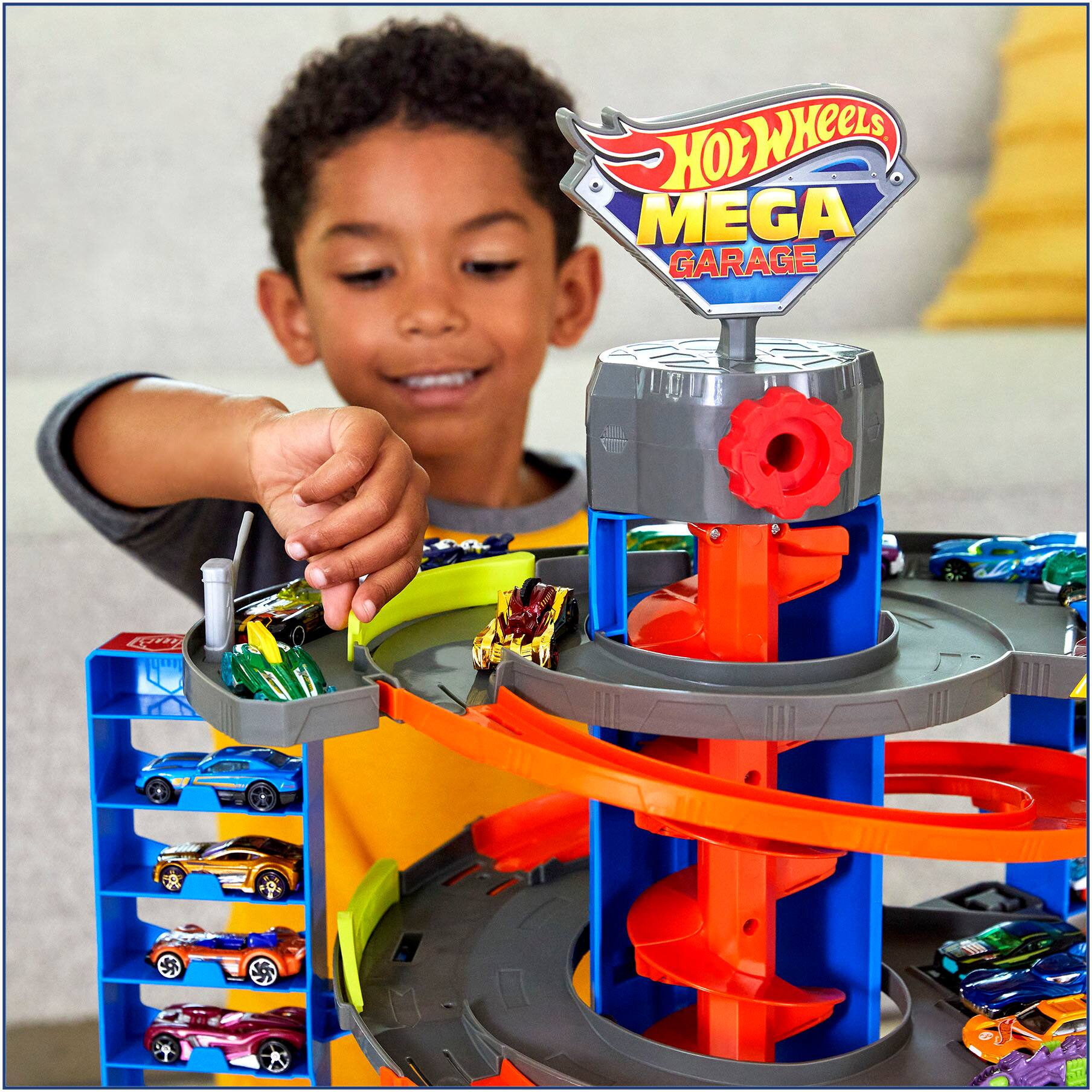 HO WHEELS MEGA GARAGE