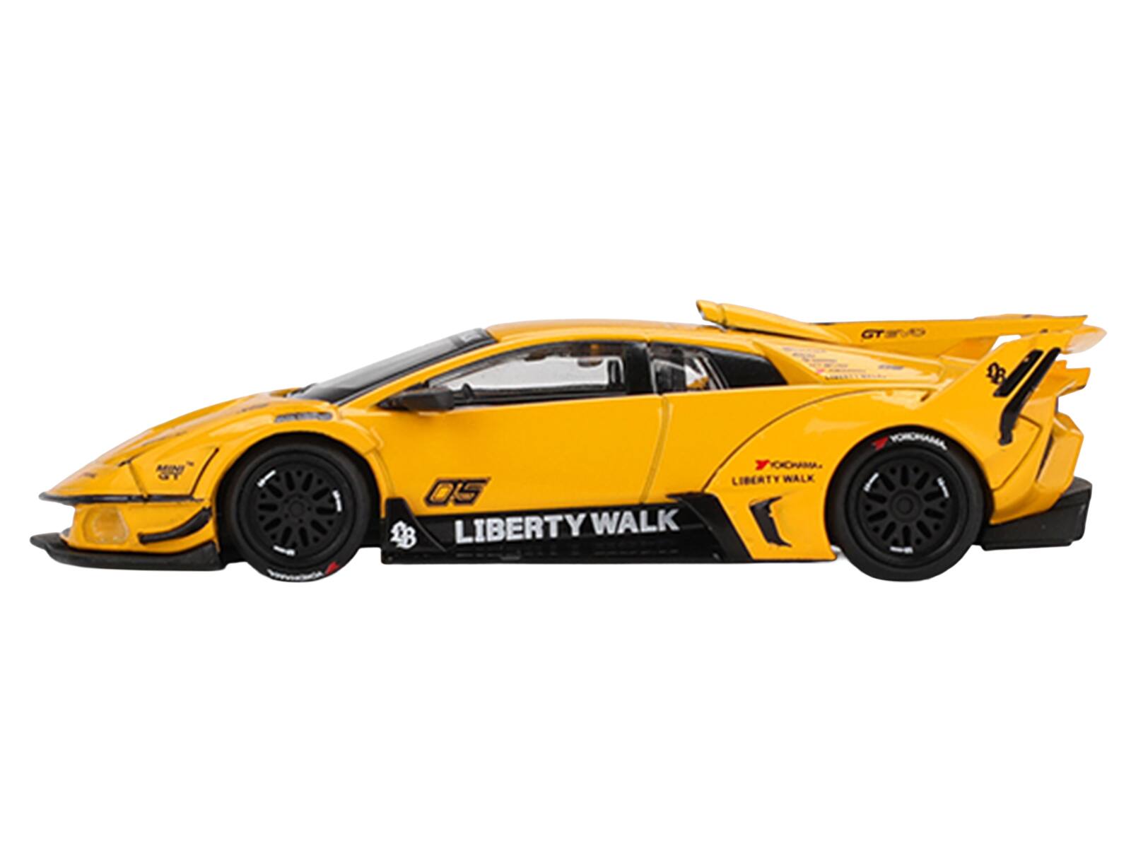 GT-R  
OS  
LIBERTY WALK  
LIBERTY WALK