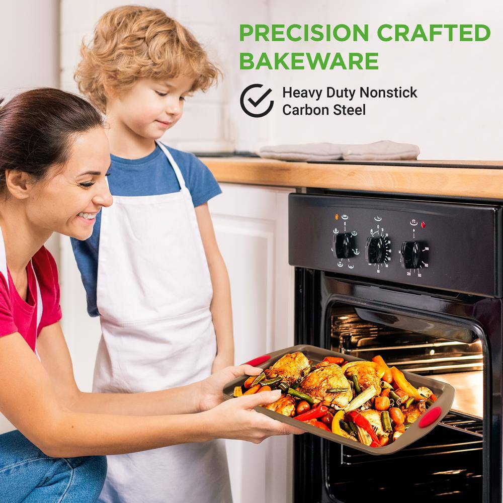 PRECISION CRAFTED BAKEWARE  
Heavy Duty Nonstick Carbon Steel