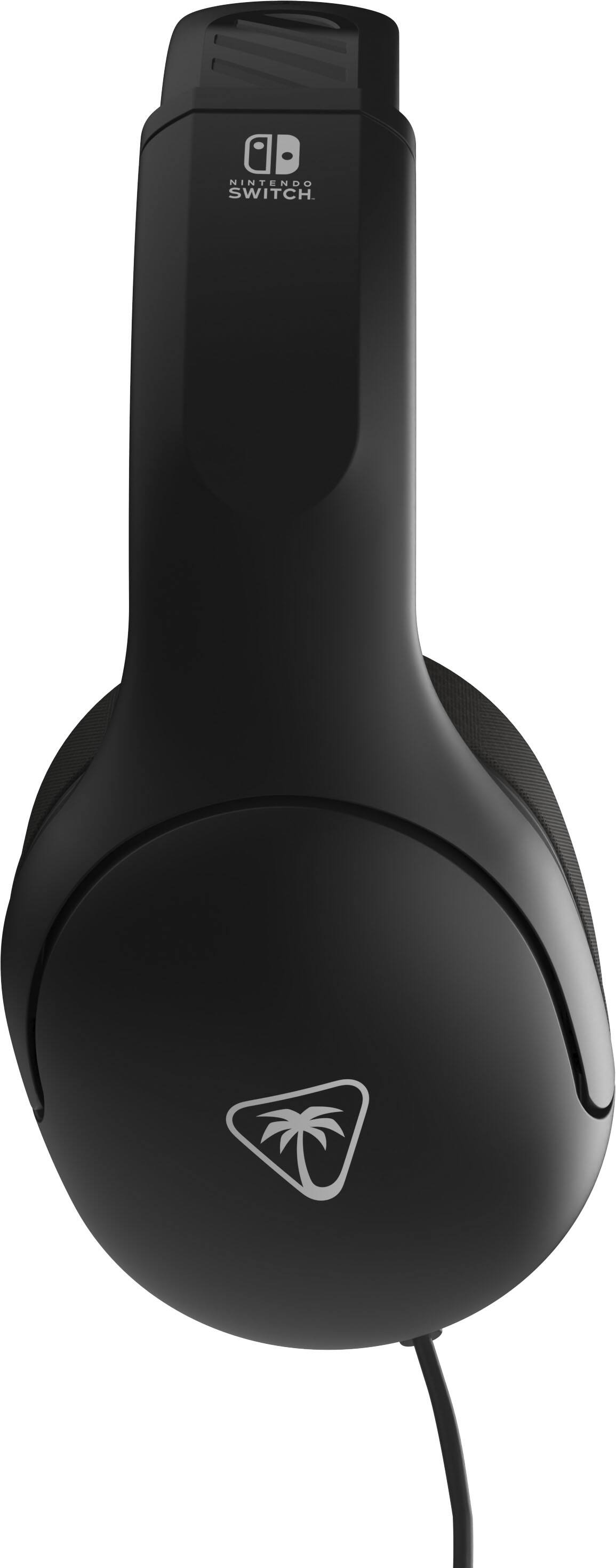 The text on the image reads "Nintendo Switch."