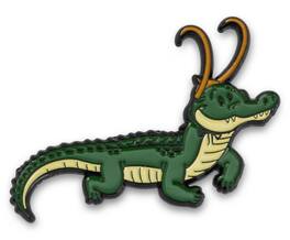 SalesOne LLC - Marvel Studios Loki Alligator with Crown Collectible Enamel Pin - Green